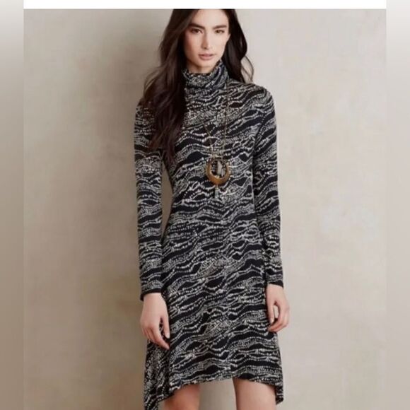 Anthropologie Black and Cream Maeve Stretch Turtleneck Swing Dress, SP! - Picture 2 of 10